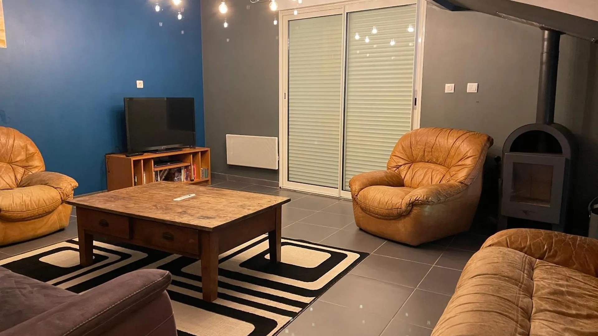Gite 10 Personnes Ardeche Jacuzzi Saint-Apollinaire-de-Rias Holiday home